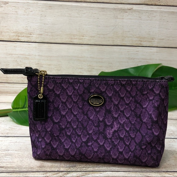Coach Handbags - COACH • Make Up Bag